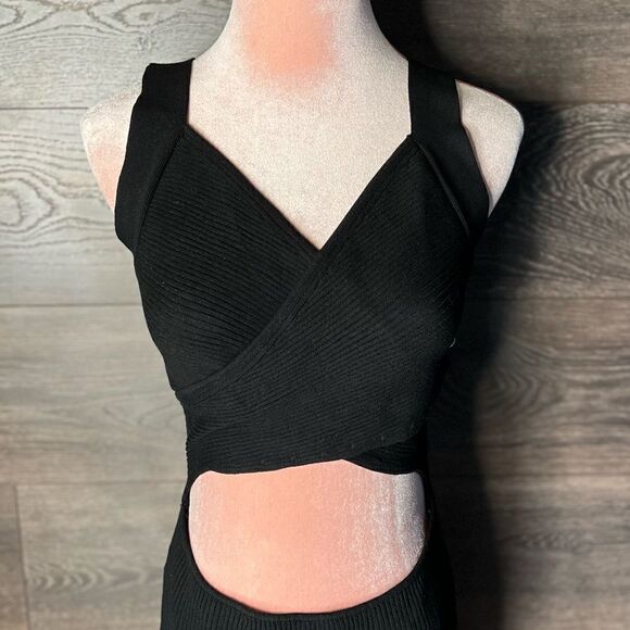 House of Harlow 1960 Ribbed Knit Wide Strap CutOut Midi Dress, Black. Large. NWT - Picture 5 of 13